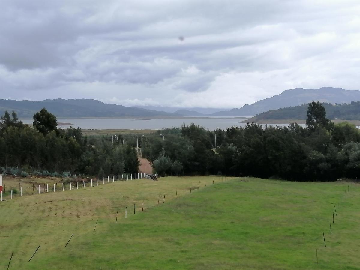 Cabanas El Mirador Del Tomine Guatavita Buitenkant foto